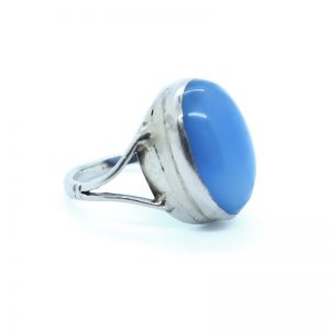 Vintage silver and moonstone ring side view